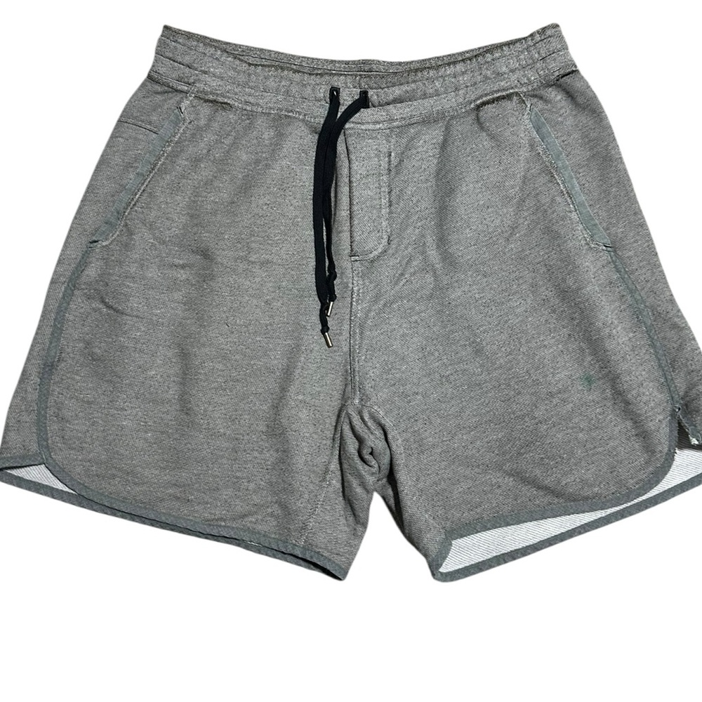 lululemon men’s sweat
shorts
